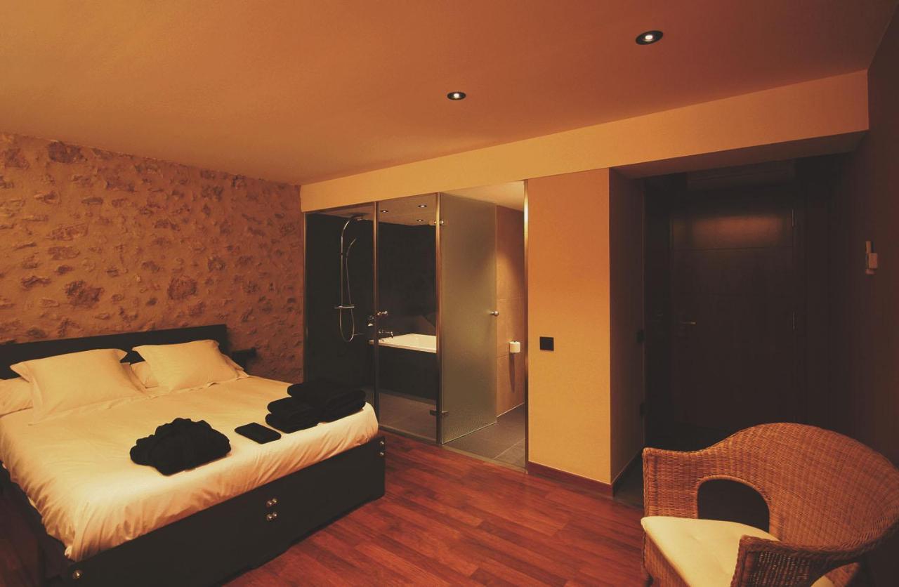 Hotel Mas Oliveres Pla De Palau Llers ภายนอก รูปภาพ