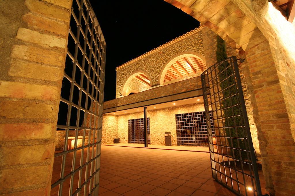 Hotel Mas Oliveres Pla De Palau Llers ภายนอก รูปภาพ
